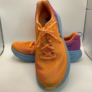 HOKA RINCON 3- Womens Running Shoes - SIZE 10.5 B